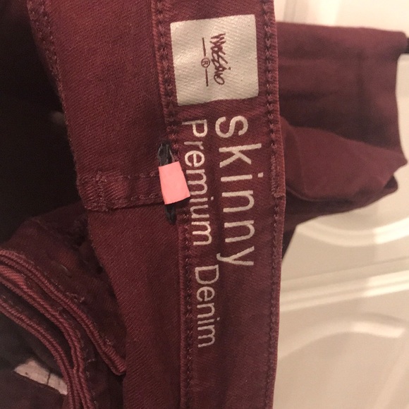 {T a r g e t} Maroon Jeans - Picture 3 of 3